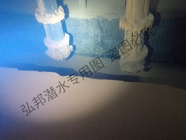 水下潜水装卸